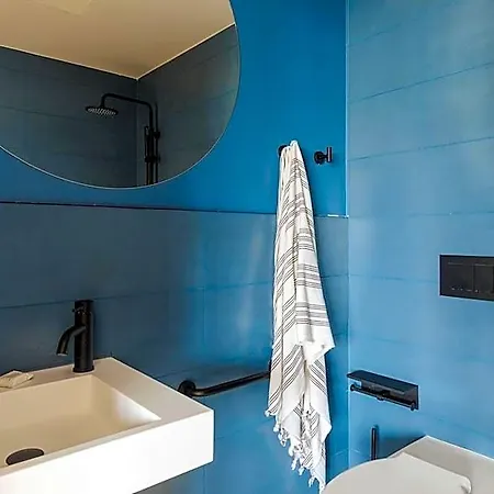 Yelo Promenade Magnan, Sonder 3* Niza